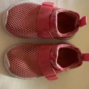 Little girls shoes